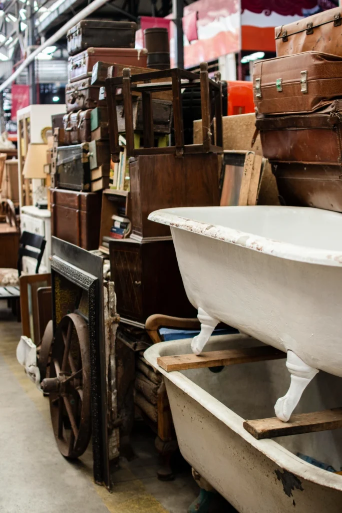 picture of a secondhand furniture shop